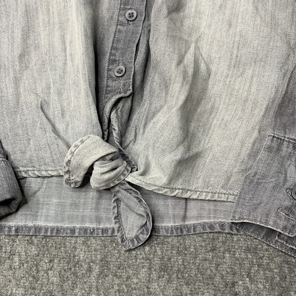 ❤️❤️Cloth & Stone Tie front Top Size XS - Picture 2 of 4